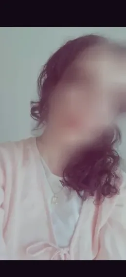 Fabienne, 27