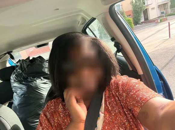 Isabella, 28
