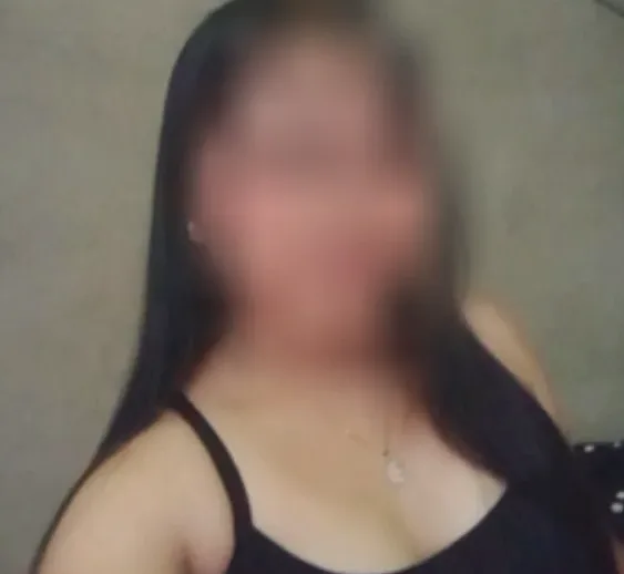 Lejla, 19